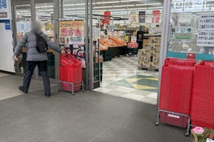 【エフマート鈴鹿インター】販促キャンペーンやプロモーションイベントに適した食品側スペース