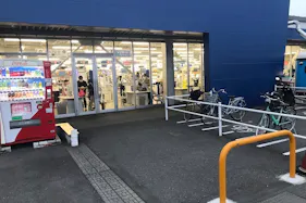 【スーパーセンタートライアル小山店】キッチンカー(調理営業)出店限定/屋外スペース ※ケバブと焼鳥利用不可