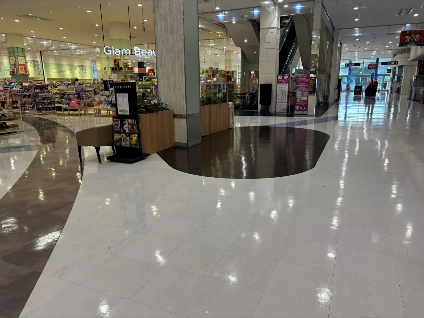 【イオンモール富士宮*】サウススクエア