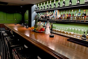 【銀座駅5分】撮影やチャレンジショップに適したバーを併設した高級感のあるスペース