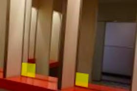 【イオンモール鶴見緑地】モール内広告 化粧室