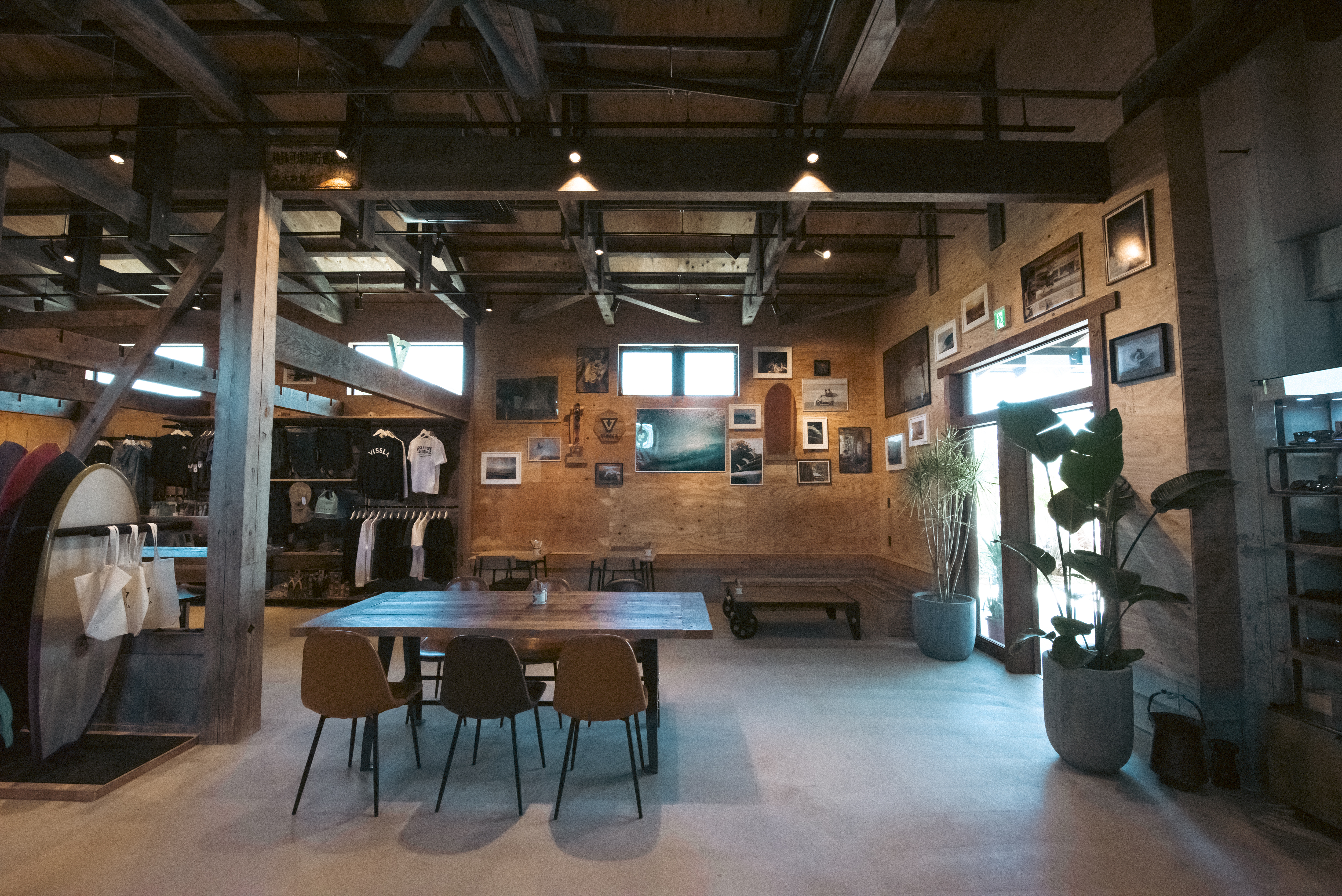 【九十九里町エリア】展示会やポップアップ利用に適したカリフォルニアイメージのカフェスペース