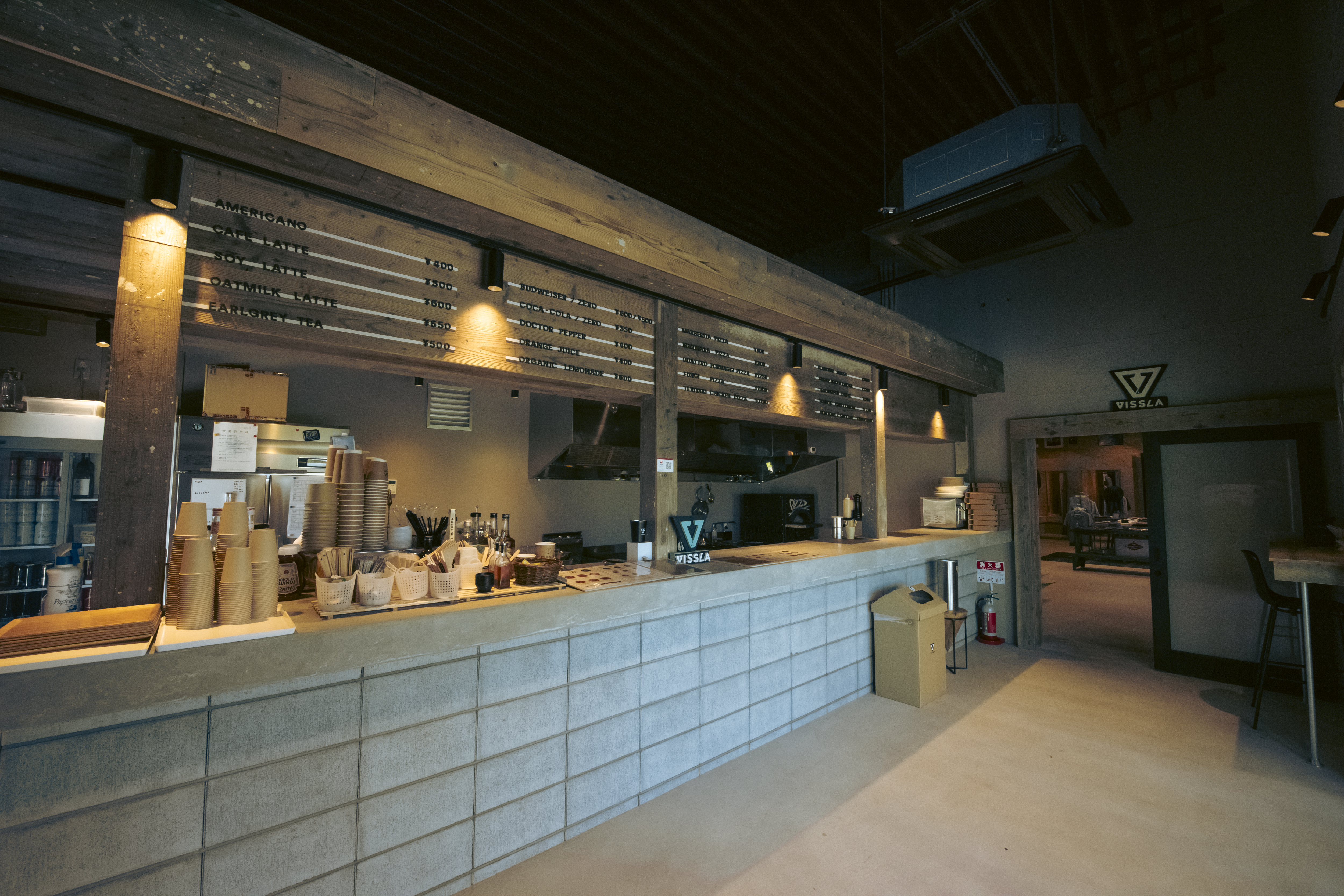 【九十九里町エリア】展示会やポップアップ利用に適したカリフォルニアイメージのカフェスペース