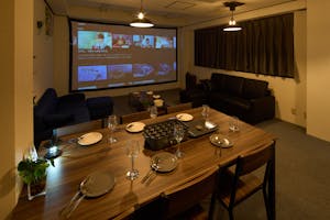 【平塚駅5分】オフ会等のプライベート利用に最適な特大スクリーン付きのレンタルスペース