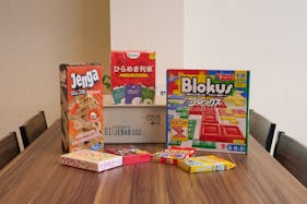 【平塚駅5分】オフ会等のプライベート利用に最適な特大スクリーン付きのレンタルスペース