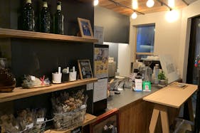 【新橋駅3分】ポップアップやオフ会・撮影などに最適!おしゃれな貸切カフェ