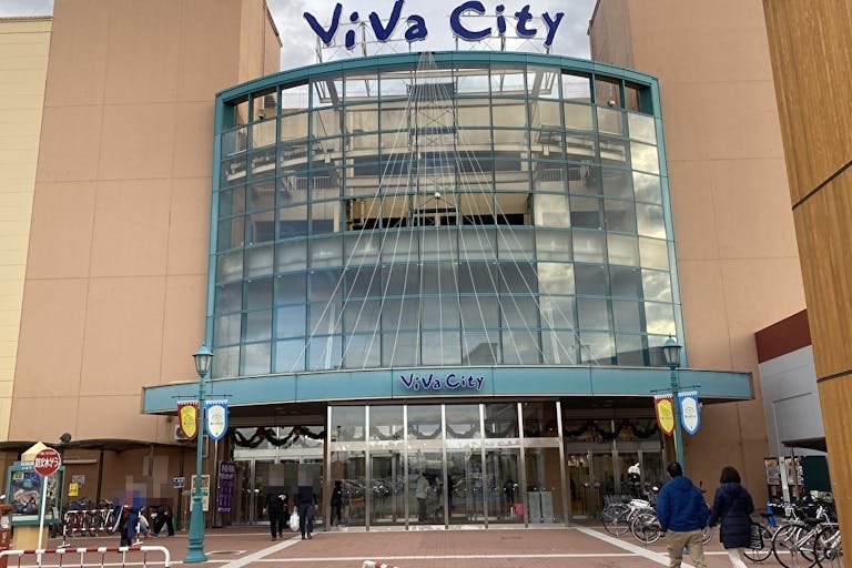 【ビバシティ彦根】各種プロモーションや物販に最適な商業施設内の屋外イベントスペースの画像2