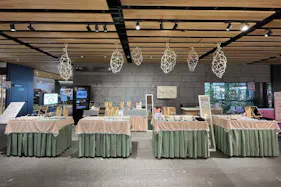 【アミュプラザくまもと】AMU3階 滝前イベントスペース