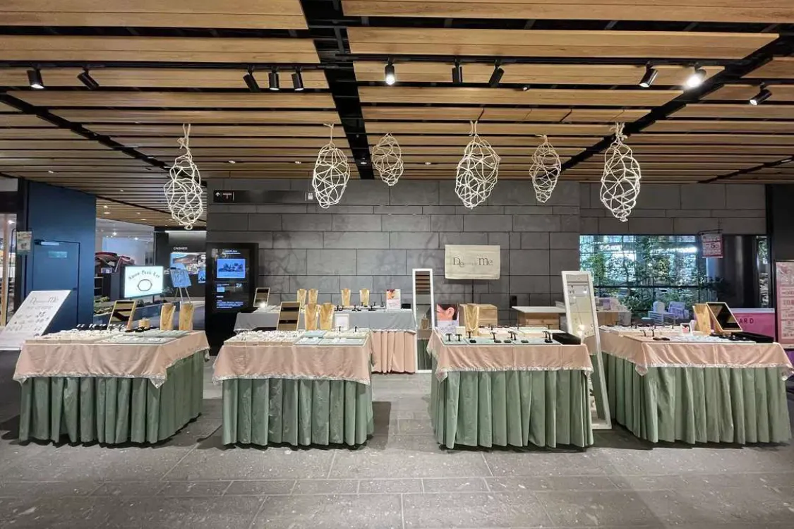 【アミュプラザくまもと】AMU3階 滝前イベントスペース