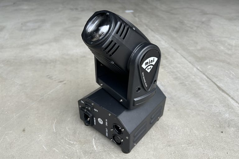 備品:ムービングライト