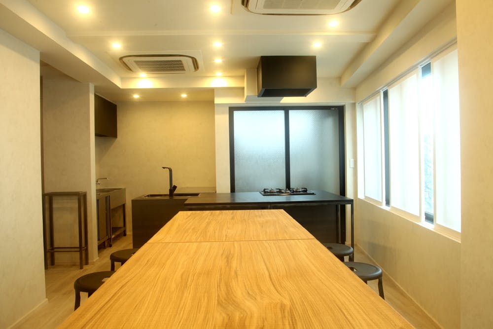 【恵比寿駅1分】展示会や食を使ったワークショップに利用可能、キッチン付きの駅近レンタルスペース