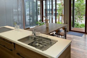 【神奈川県川崎市】自主企画マルシェやワークショップに最適なお手頃価格のレンタルスペース「Living2」/敷地全体の貸切イベント開催も可能!