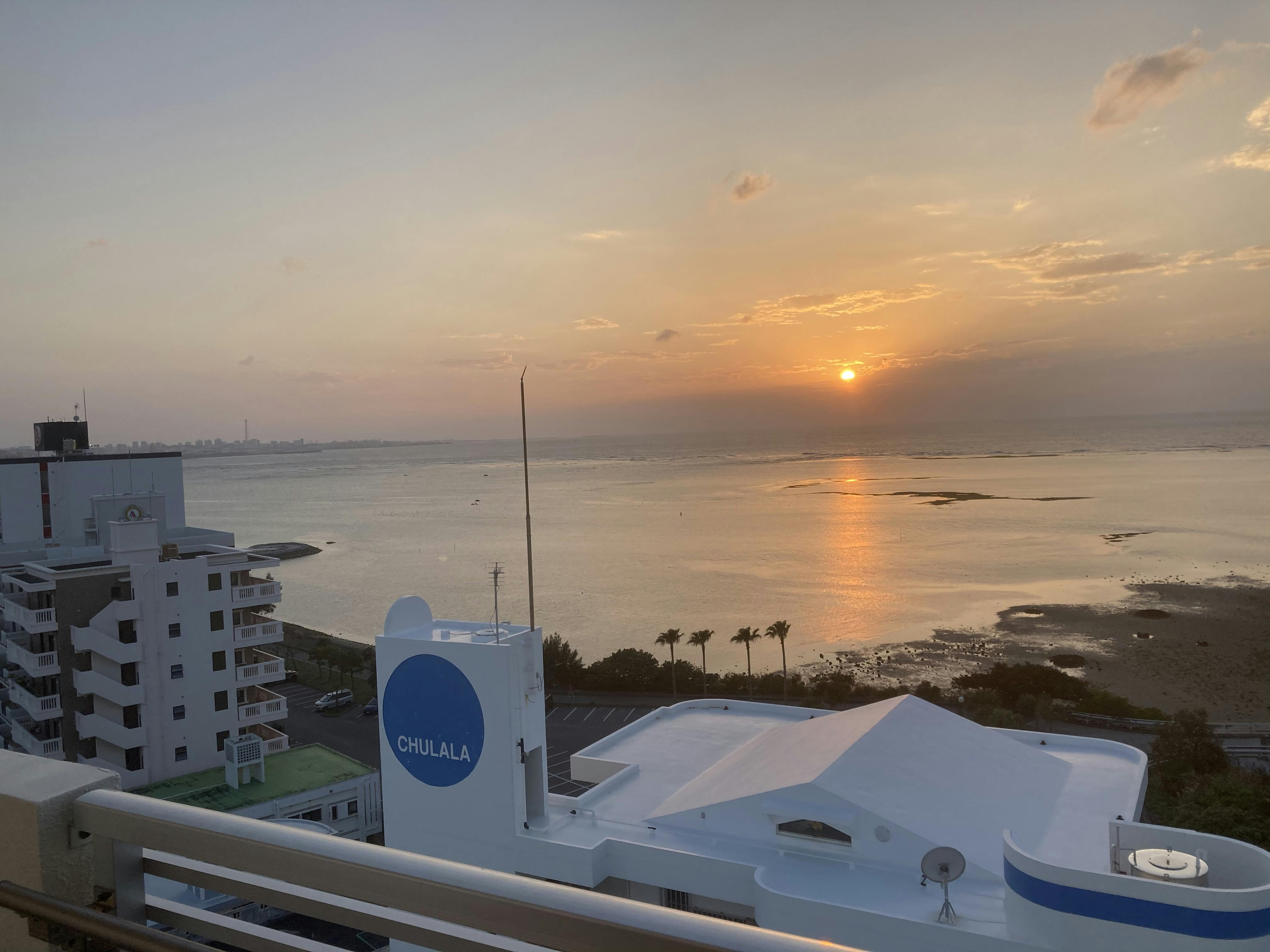 【北谷エリア】撮影やワークショップ、ポートレートにも最適な景観の海沿いイベントスペース