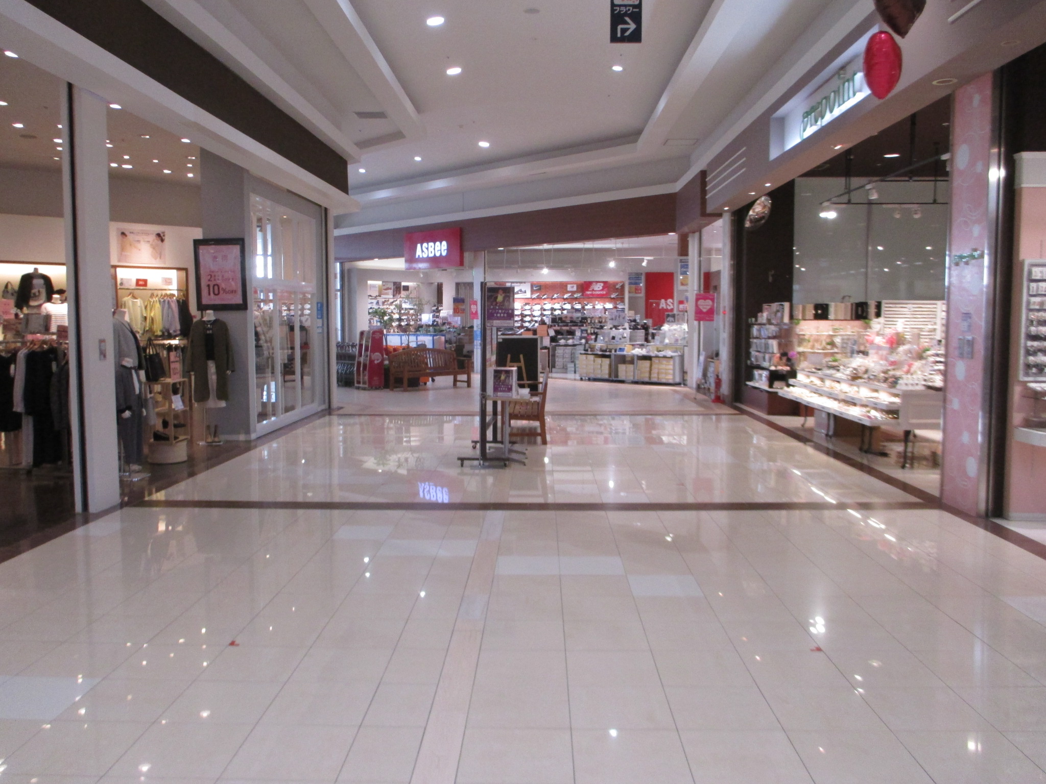 【イオンタウン佐沼】ポップアップストアや食品販売催事に適したセントラルコート前のトラフィックの多いイベントスペースの画像6