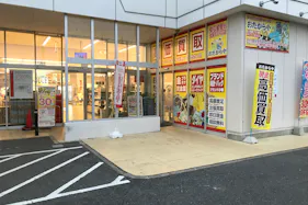 【西友 勝川店】<料金改定:お値下げしました> 1F入口横東側屋外 プロモーション用途や物販、食物販のポップアップストアに最適なスーパーの屋外催事イベントスペース