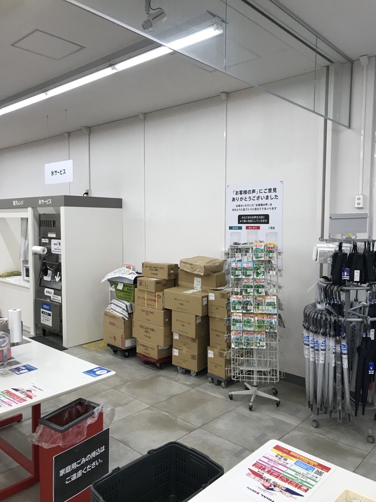 【西友　松川店】店内入口横（レジ前）　プロモーション用途や物販、食物販のポップアップストアに最適なスーパー店内催事イベントスペース
