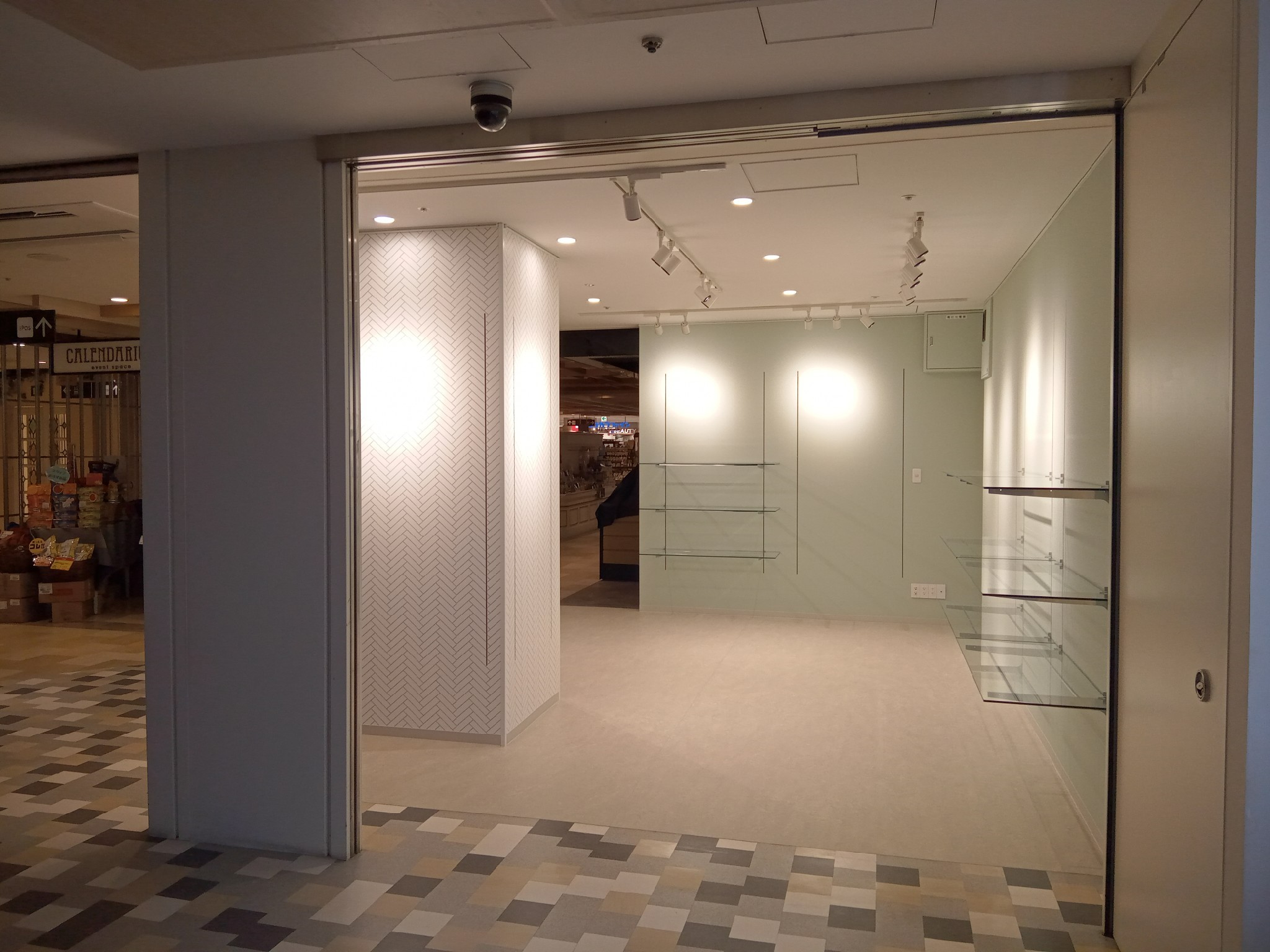 ※ガラス棚➾ございません！