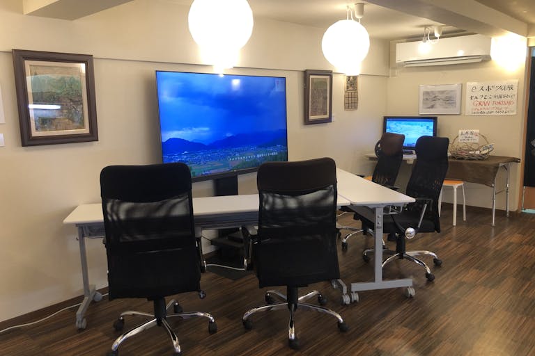 店舗内(入口から左側)