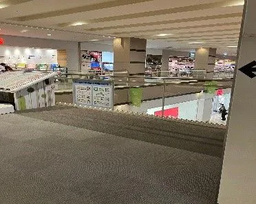【ララガーデン川口】2階 北側エスカレーター前