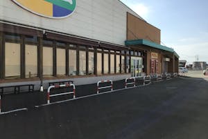 【ダイナム福岡福津店ゆったり館】キッチンカー出店やプロモーションイベントに最適なアミューズメント施設のイベントスペース