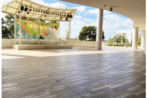 【イオンモール幕張新都心】グランドスクエア