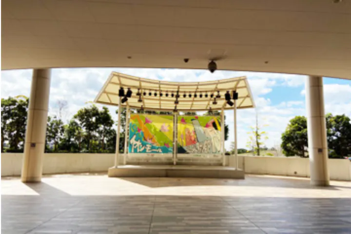 【イオンモール幕張新都心】グランドスクエア