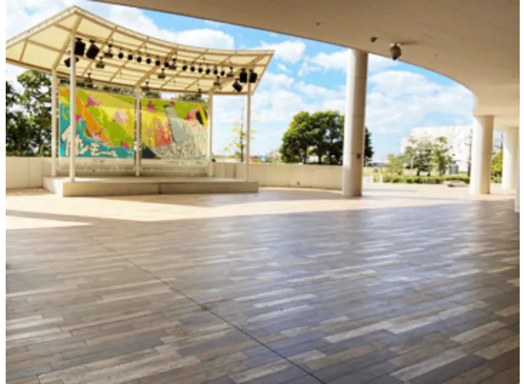 【イオンモール幕張新都心】グランドスクエアの画像