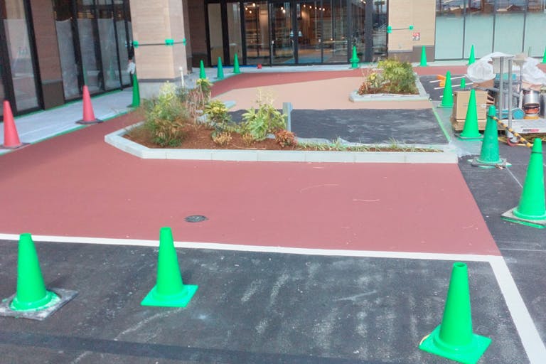 【イオンタウン松阪船江 】キッチンカーに最適な入口近くの屋外レンタルスペースの画像2