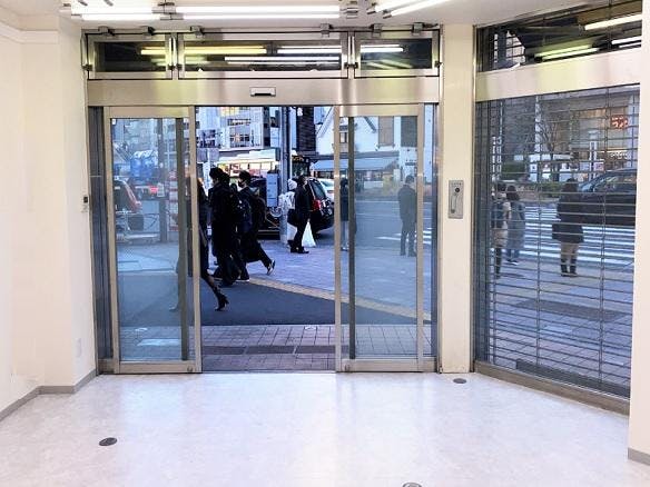 【錦糸町駅1分】ポップアップストアやPRに最適な大型ターミナル駅目の前にある人通りの多い路面スペース