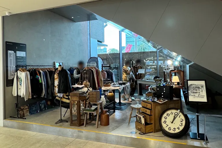 【アミュプラザみやざき】うみ館 食物販などの催事に最適な1Fエスカレーター下トラフィックの多いイベントスペースの画像3