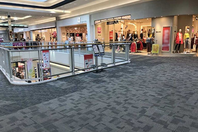 【イオンモール盛岡】2F 西ブリッジの画像1