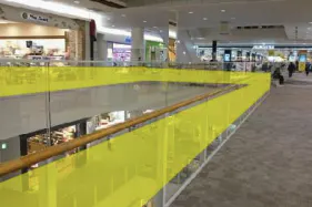 【イオンモール草津】モール内広告 吹き抜けガラス