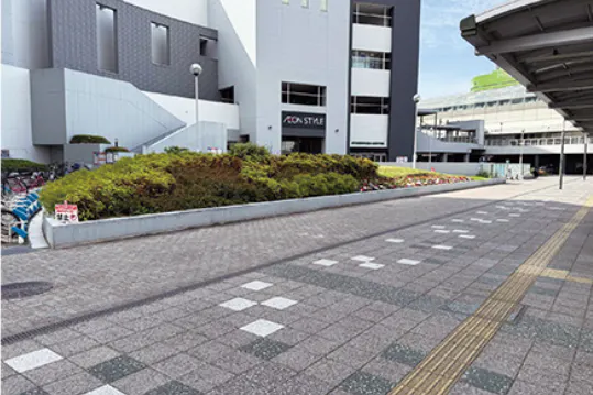 【イオンモール大日*】駅前ロータリー