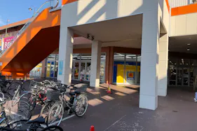 【ミスターマックス 新習志野店】マツキヨ前 販促プロモーションや物販用途に最適な総合ディスカウントストアの催事イベントスペース