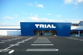 【スーパーセンタートライアル敷戸店】キッチンカー(調理営業)出店限定/屋外スペース