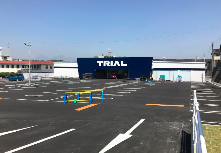 【スーパーセンタートライアル敷戸店】キッチンカー（調理営業）出店限定/屋外スペース