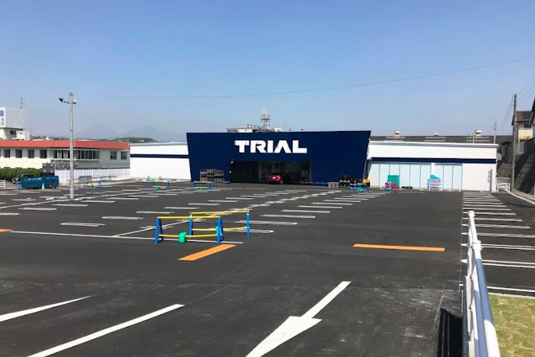 【スーパーセンタートライアル敷戸店】キッチンカー(調理営業)出店限定/屋外スペースの画像2