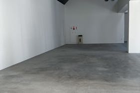 【代官山駅2分】展示会やポップアップストア、撮影に適した白壁コンクリート打ちっぱなしの200㎡越えのダイナミックな空間