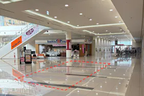 【イオンモール大牟田】イオン前通路