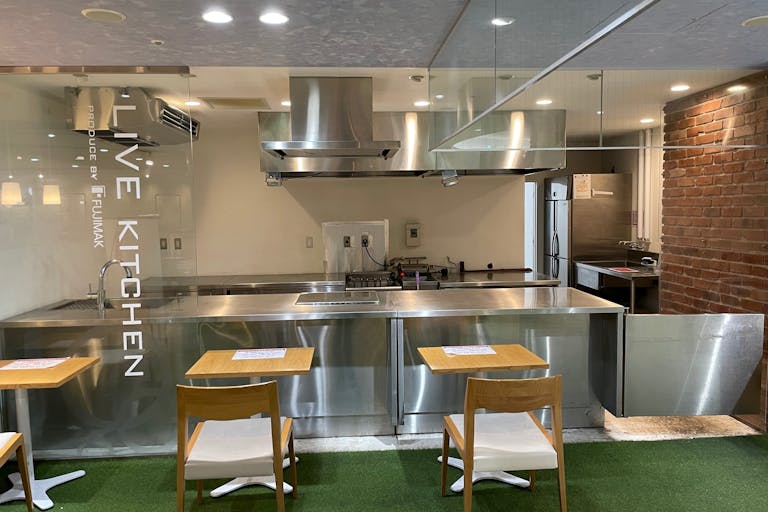 【フィール旭川】飲食のポップアップストアやテストキッチンに最適なショッピングモール内のキッチンスペースの画像1