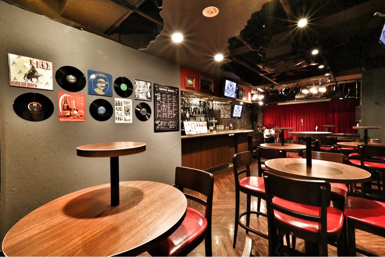 【渋谷駅2分】ファンミーティングや音楽イベントに活用できるステージ付きのイベントスペース