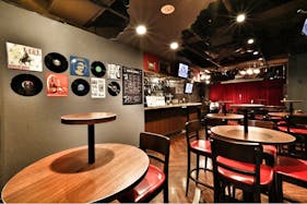 【渋谷駅2分】ファンミーティングや音楽イベントに活用できるステージ付きのイベントスペース