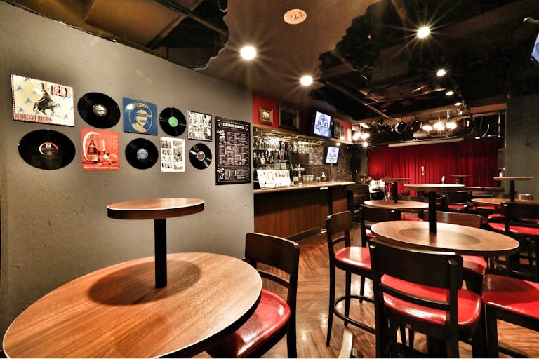 【渋谷駅2分】ファンミーティングや音楽イベントに活用できるステージ付きのイベントスペースの画像1