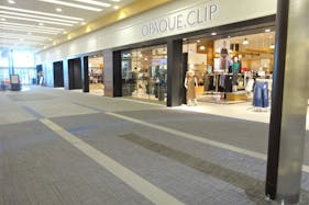 【イオンモール木曽川】1F中央入口前A