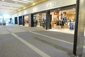 【イオンモール木曽川】1F中央入口前A