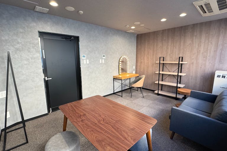 【控室6階②(有料)】- グレイドパーク 新橋駅前8F(銀座口)) の写真