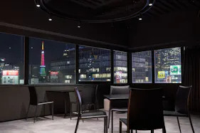 【新橋駅1分】各種パーティーやセミナーに適した黒を基調としたシックな雰囲気の貸切イベントスペース