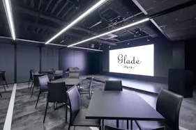 【新橋駅1分】各種パーティーやセミナーに適した黒を基調としたシックな雰囲気の貸切イベントスペース