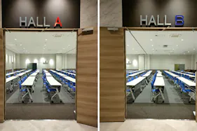 【イオンモール豊川】3F イオンホールB スクリーン側