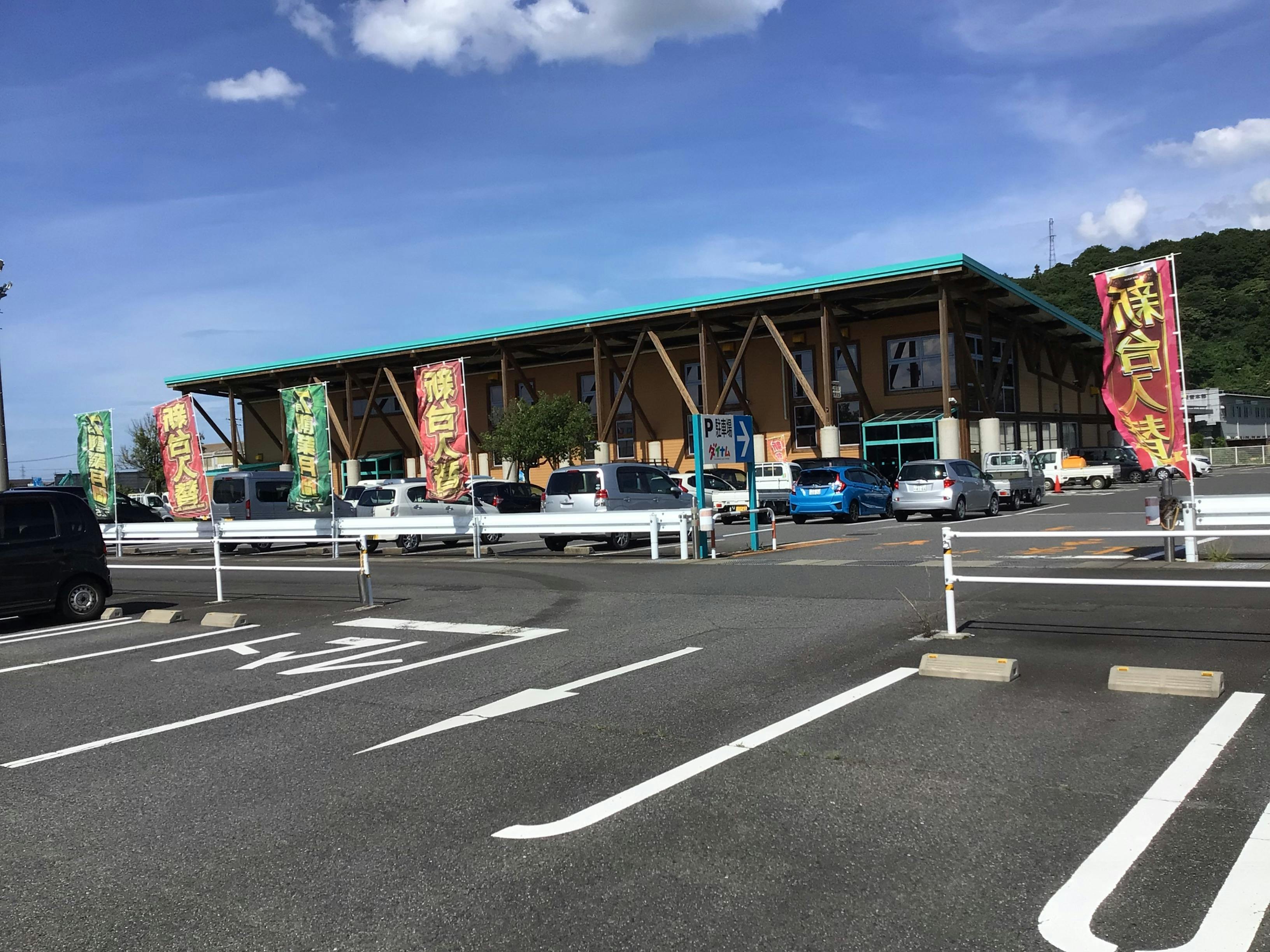 【ダイナム鳥取羽合店】キッチンカーや各種プロモーションに最適なアミューズメント施設のイベントスペース